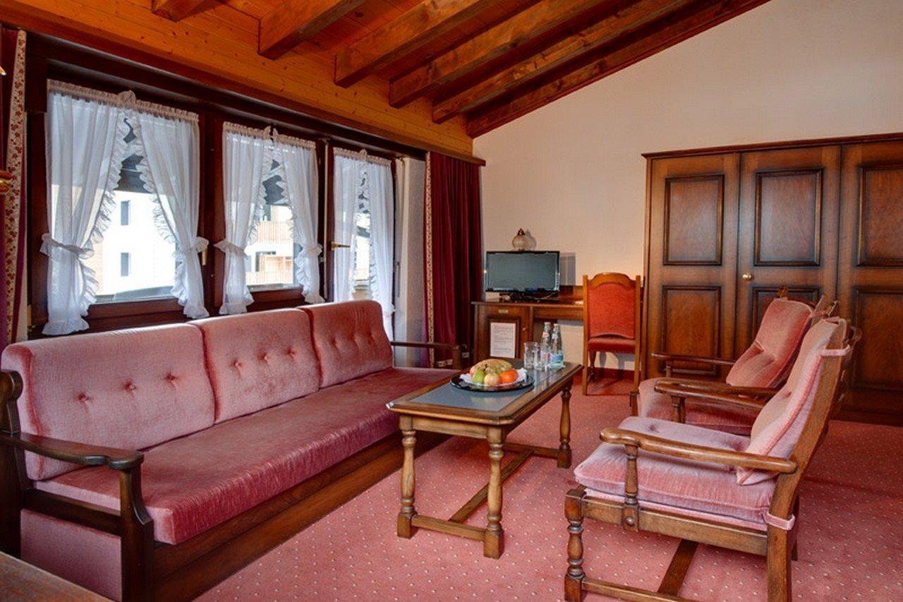 Hotel Astoria Zermatt Exterior photo