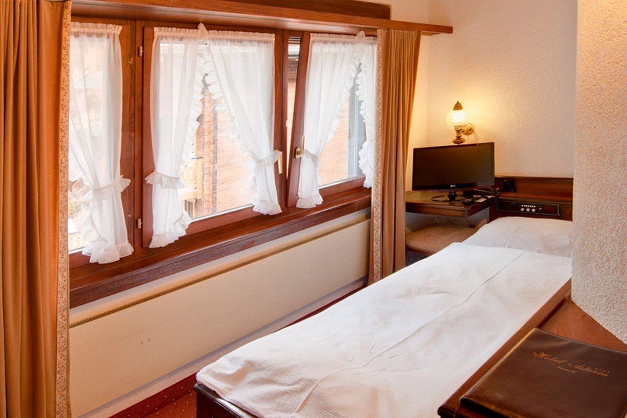 Hotel Astoria Zermatt Room photo