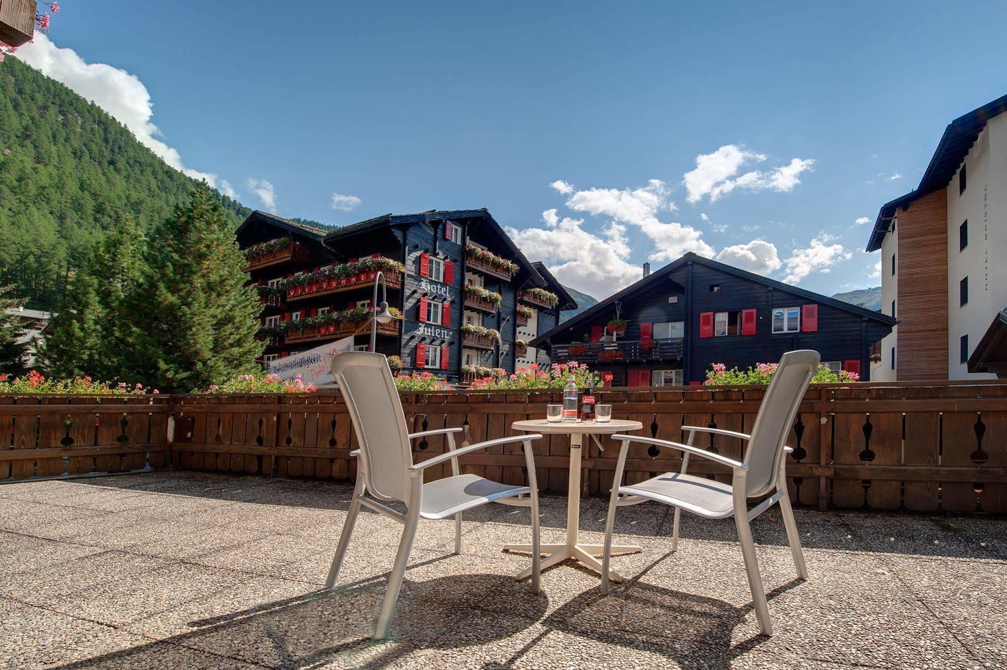 Hotel Astoria Zermatt Exterior photo