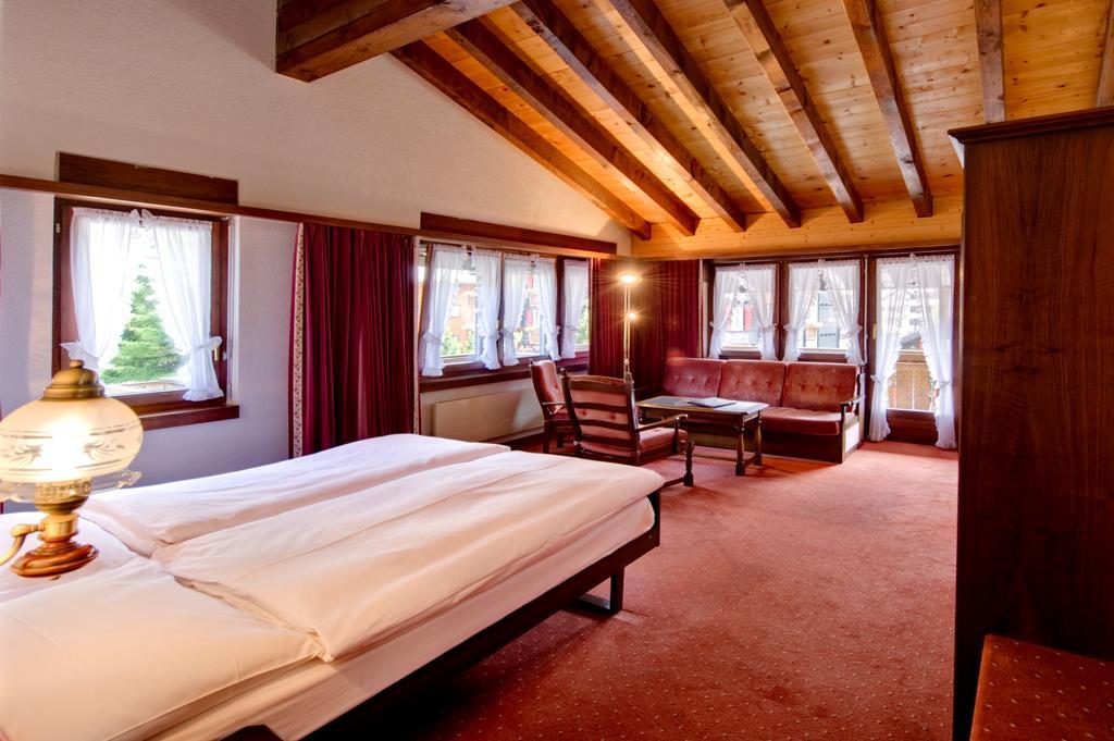 Hotel Astoria Zermatt Exterior photo